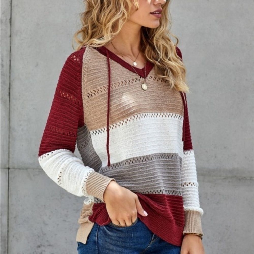 NWT Cloud Walk Hoodie Sweater Womens Size Small Color Block Lightweight